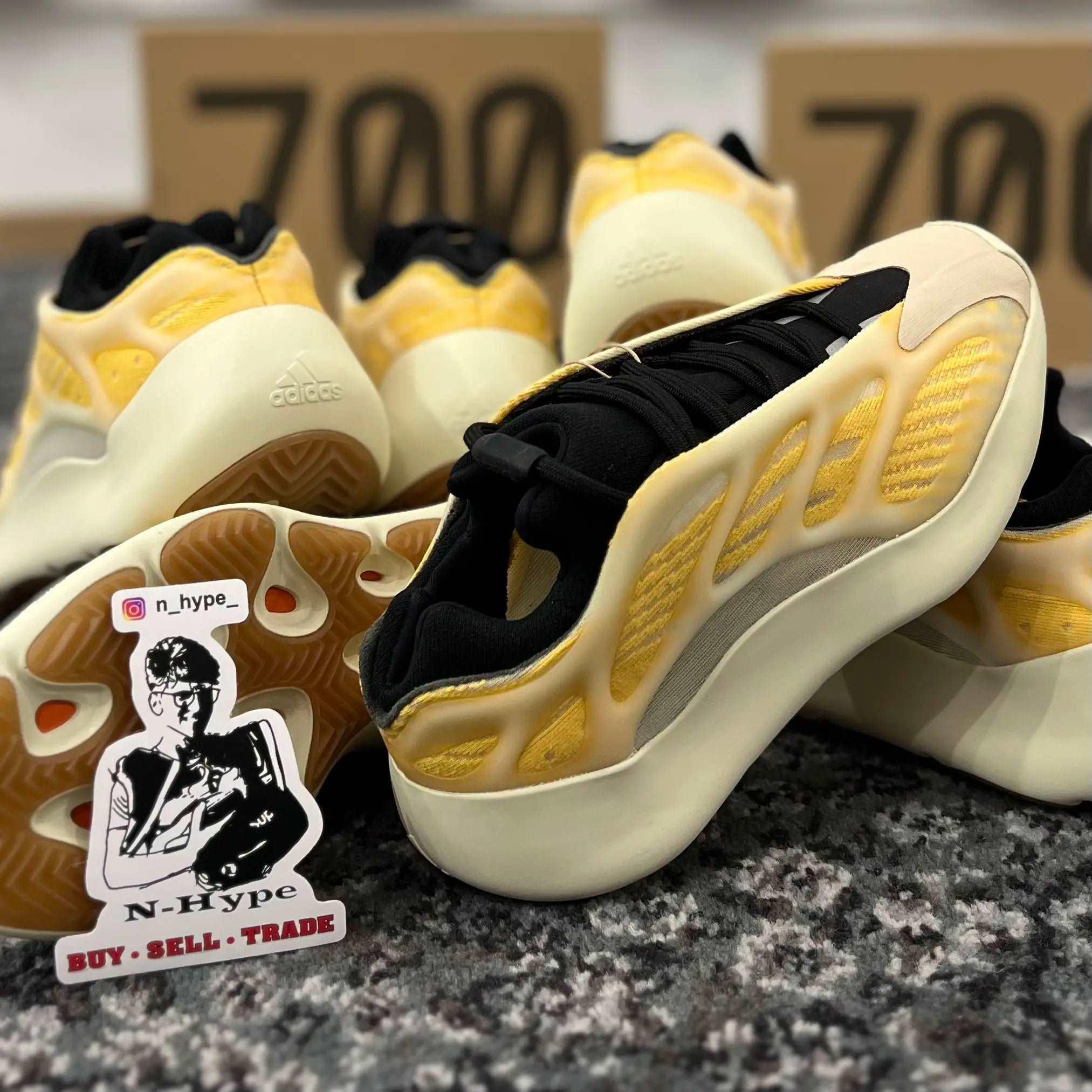 Adidas Yeezy 700 V3 Mono Safflower - Image 4