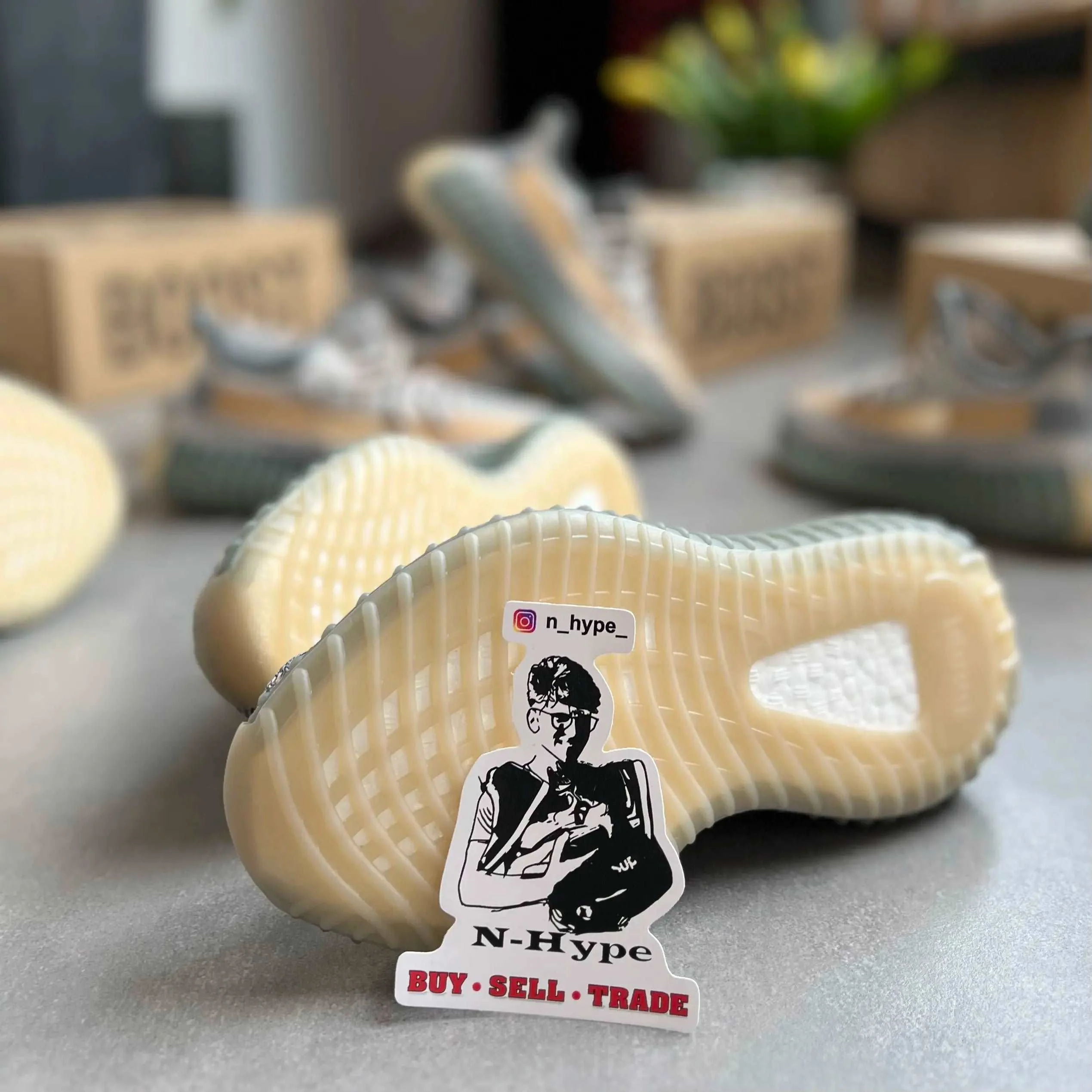 Adidas Yeezy Boost 350 V2 Israfil - Image 5