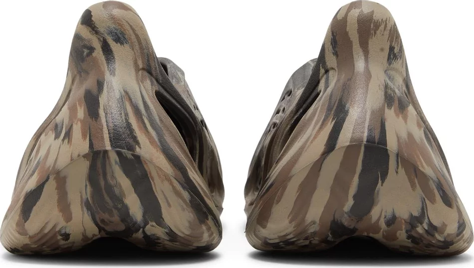 Adidas Yeezy Foam RNR MX Cinder - Image 3