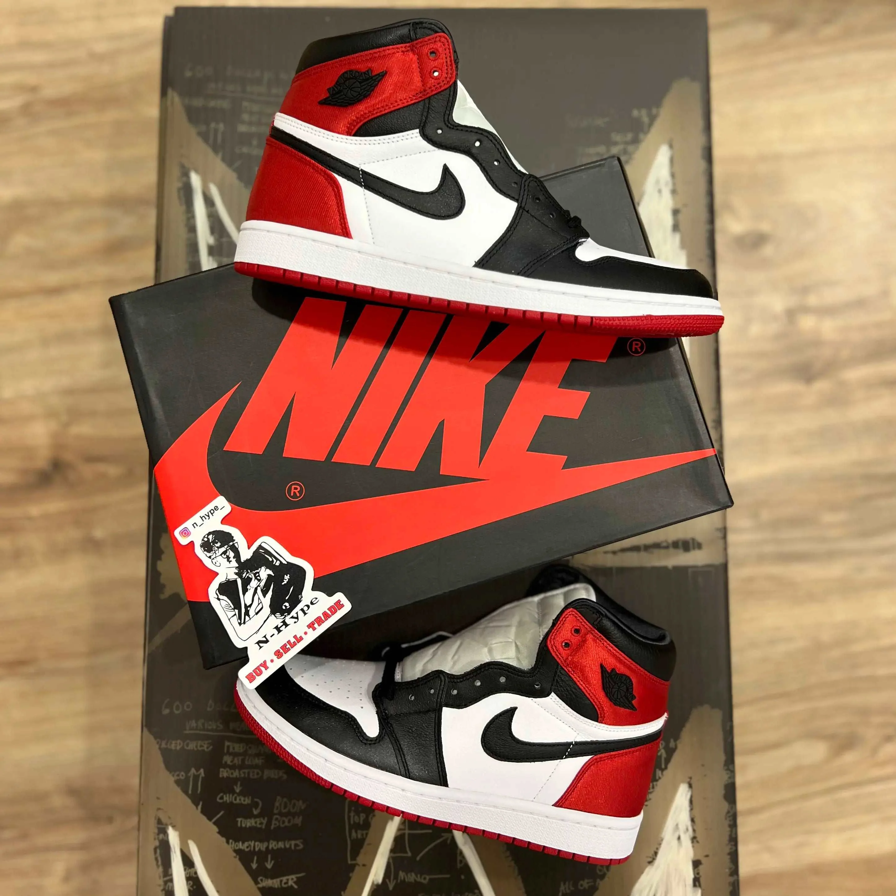 Jordan 1 Retro High Satin Black Toe (W) - Image 4
