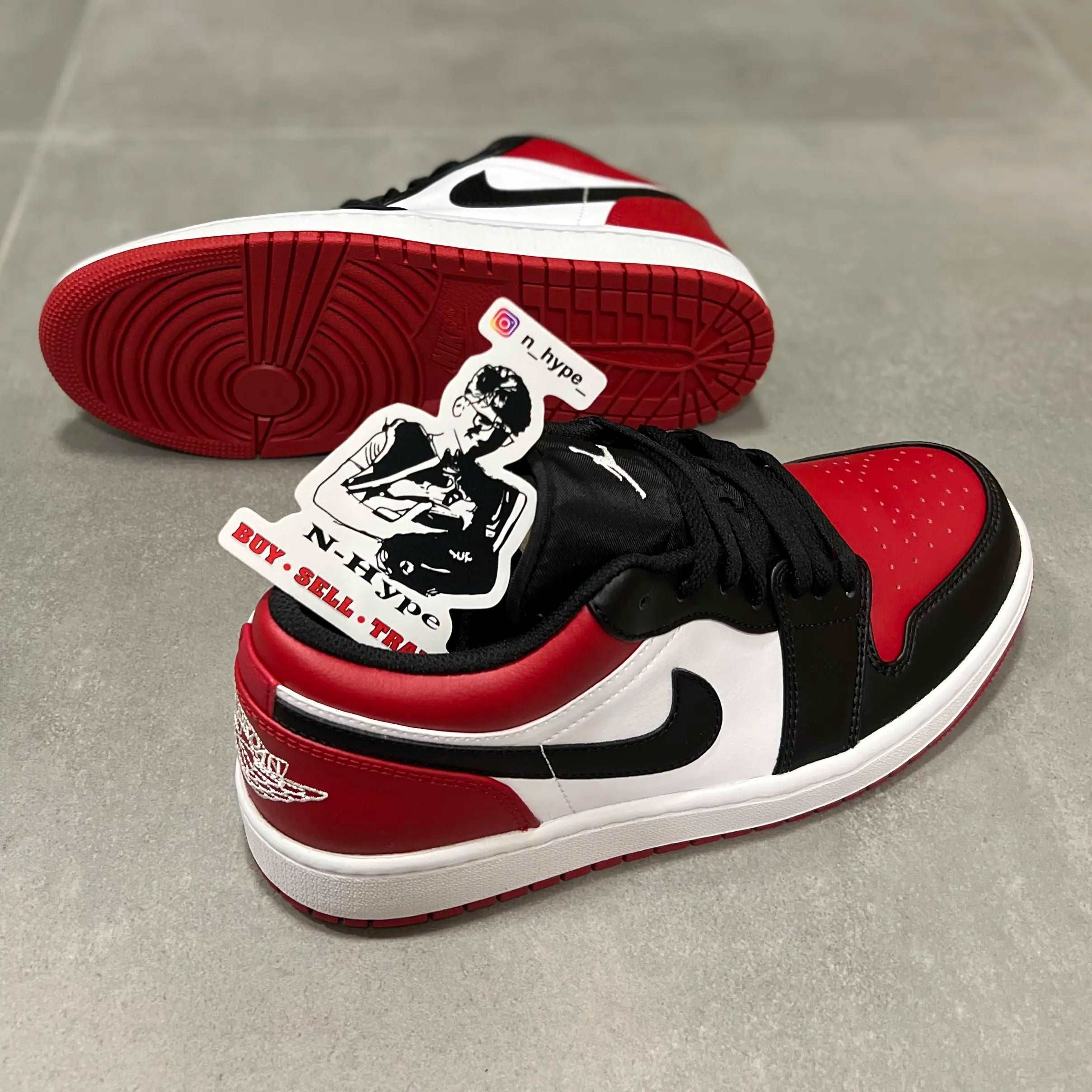 Jordan 1 Low Bred Toe - Image 5
