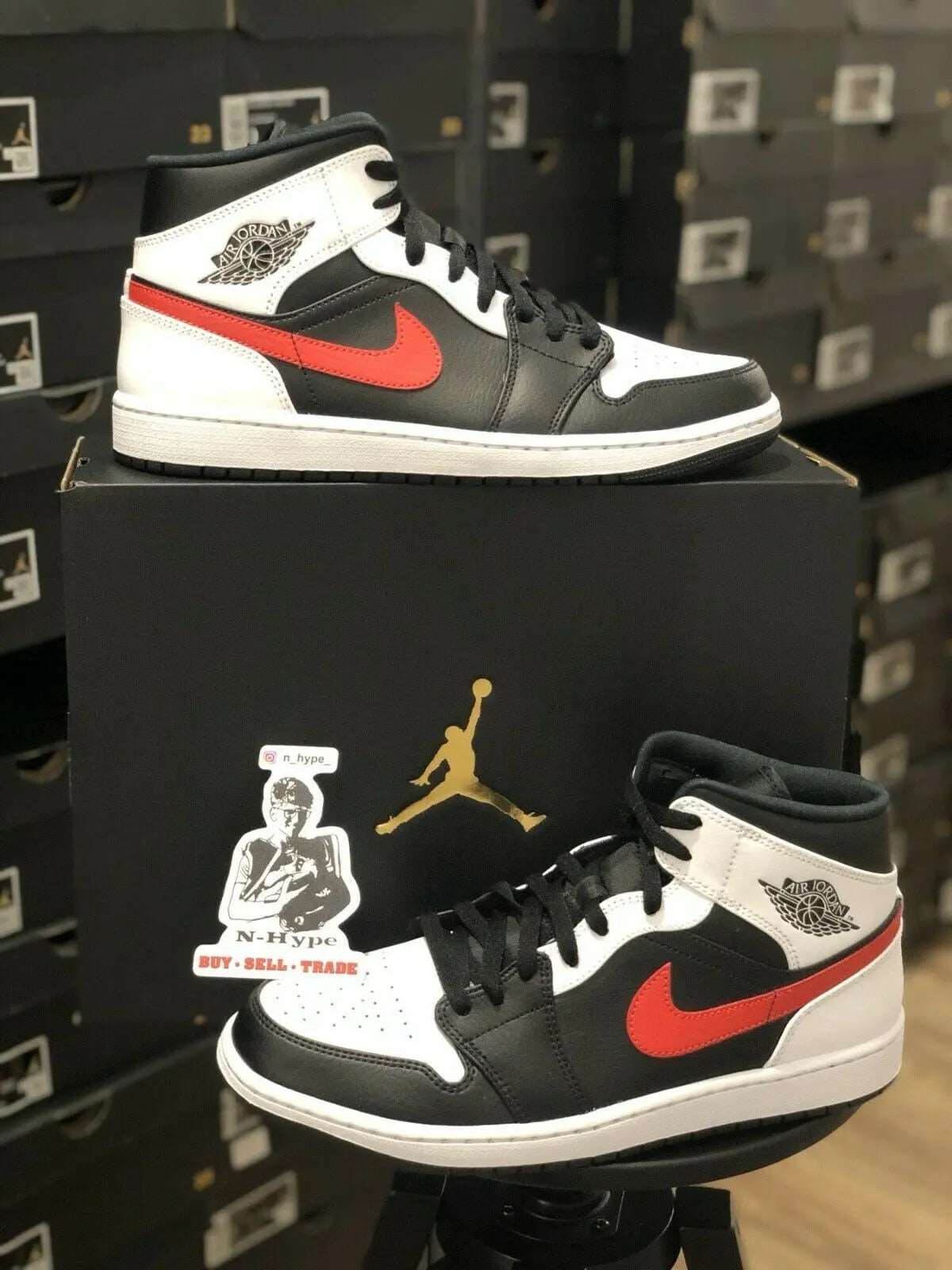 Jordan 1 Mid Black Chile Red White - Image 4