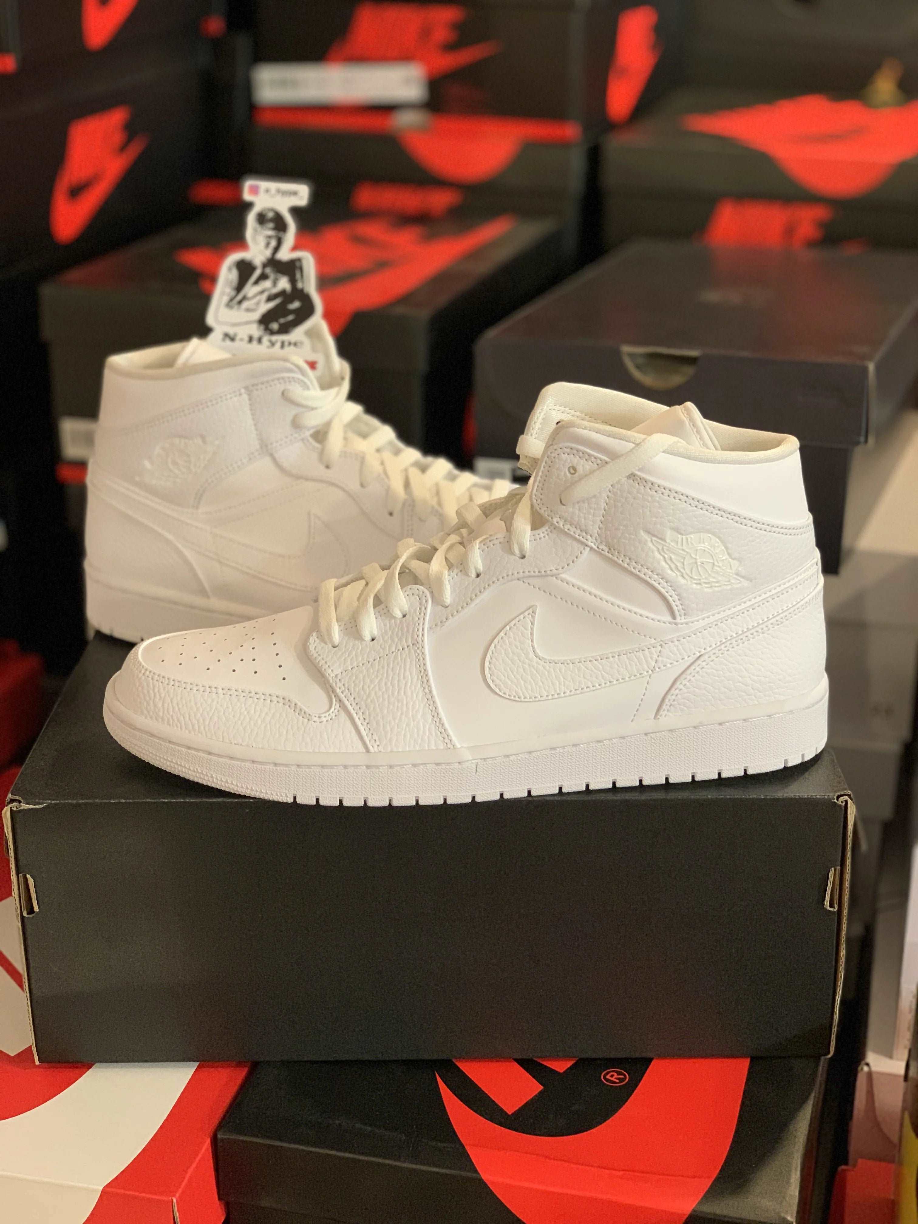 Jordan 1 Mid Triple White 2.0 (2020) - Image 4