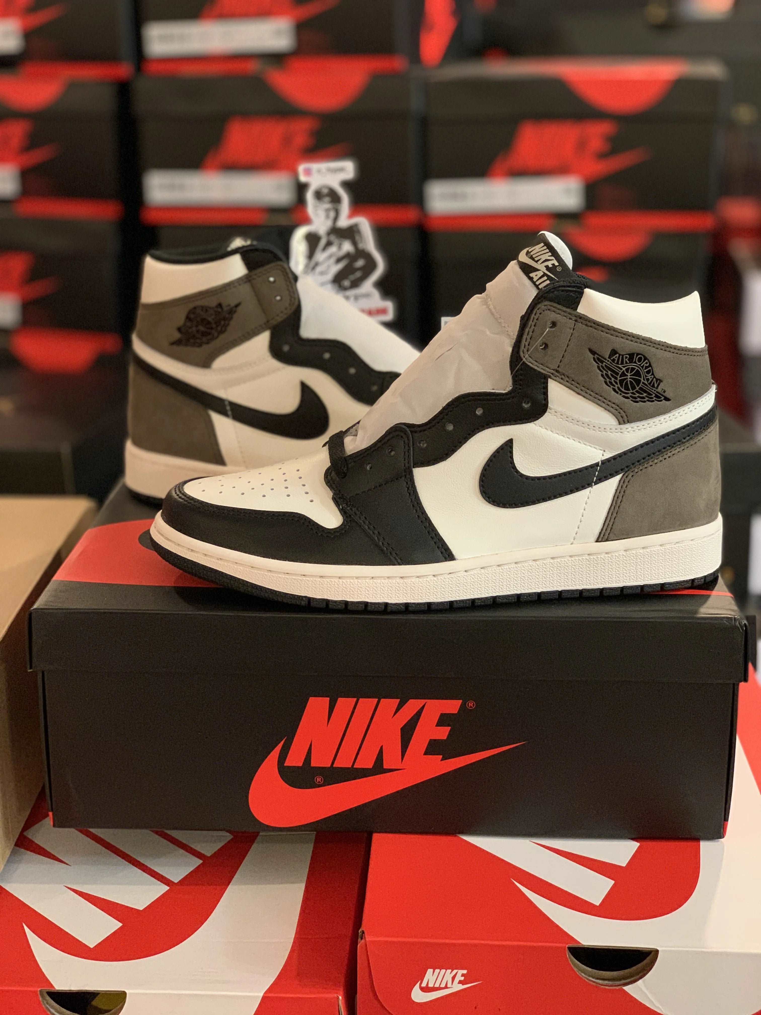 Jordan 1 Retro High Dark Mocha - Image 4