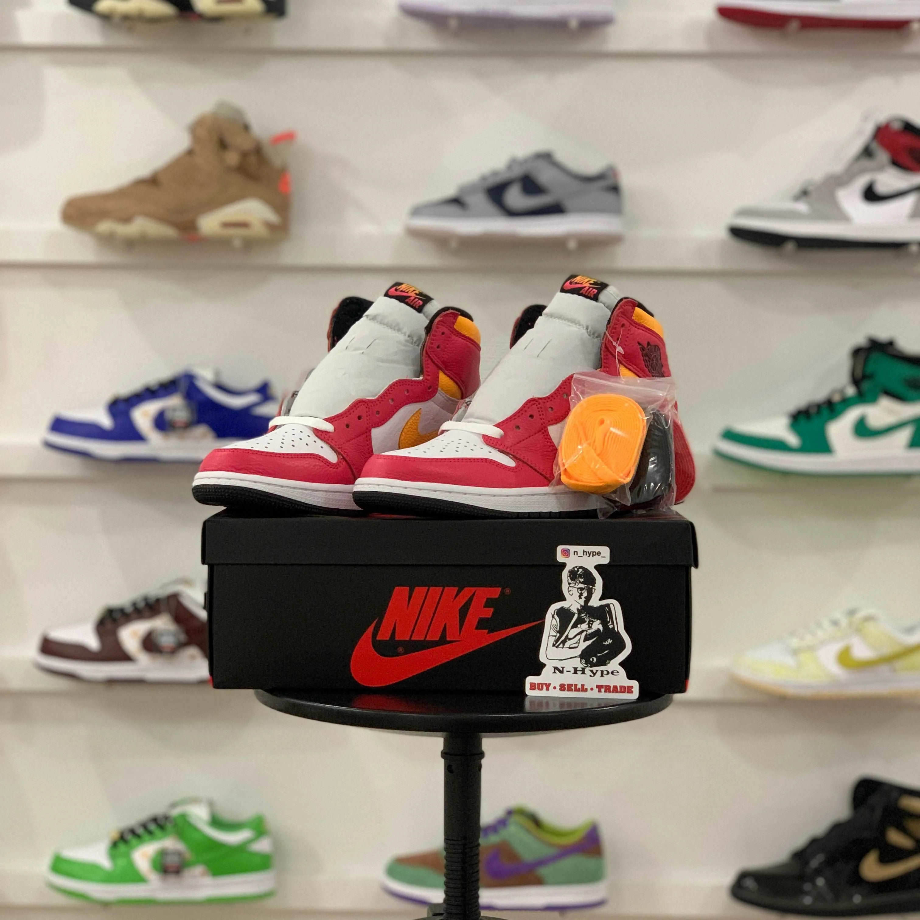 Jordan 1 Retro High OG Light Fusion Red - Image 6