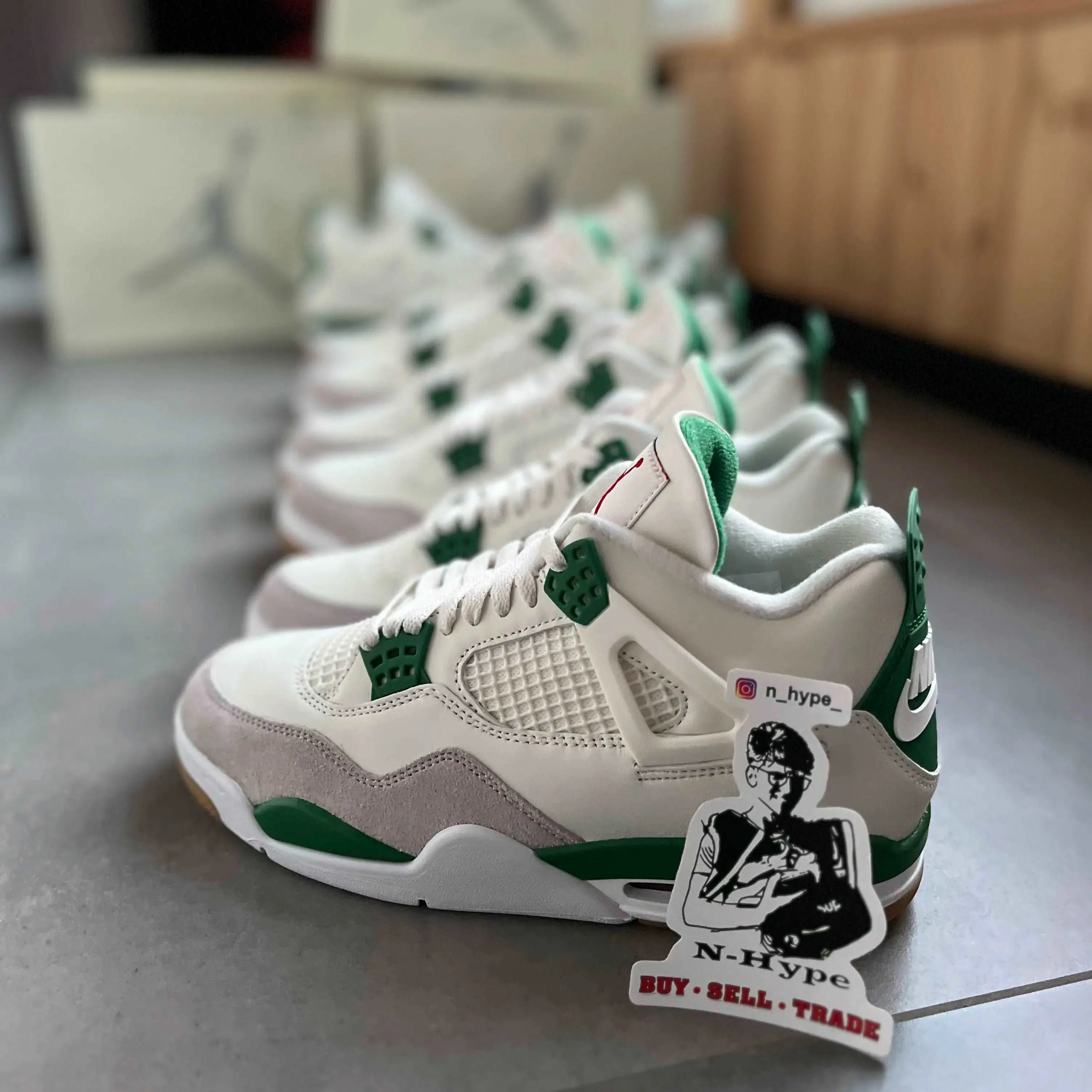 Jordan 4 Retro SB Pine Green - Image 6