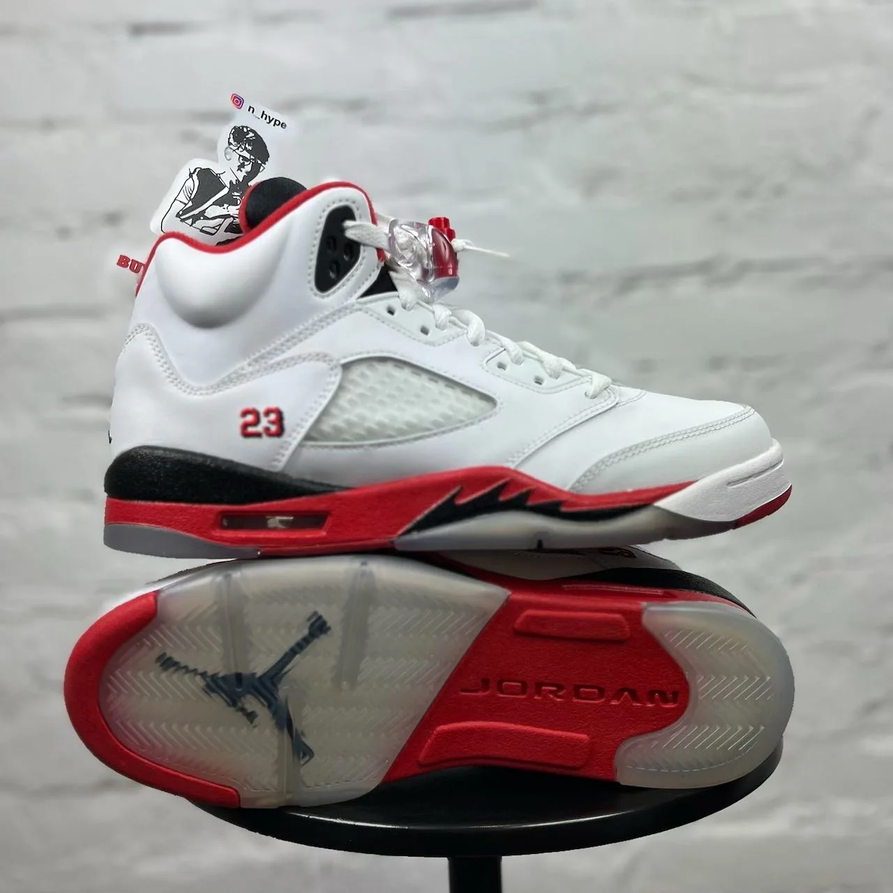 Jordan 5 Retro Fire Red Black Tongue (2013) (GS) - Image 6