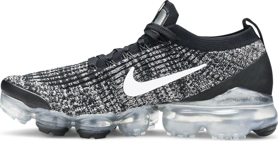 Nike Air VaporMax Flyknit 3 Oreo (W) - Image 3