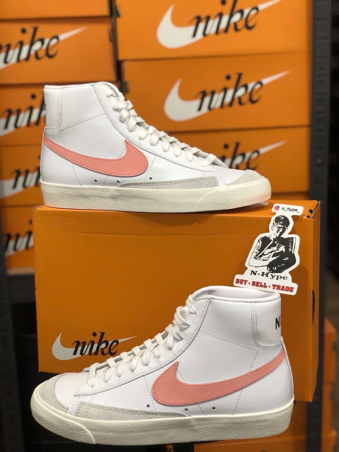 Nike Blazer Mid 77 White Atomic Pink (W) - Image 4