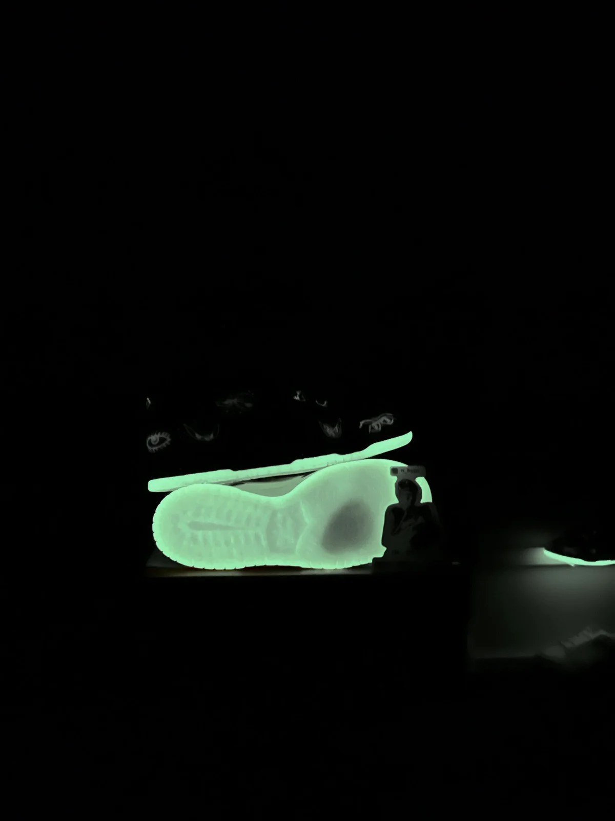 Nike Dunk Low PRM Halloween (2021) (GS) - Image 5