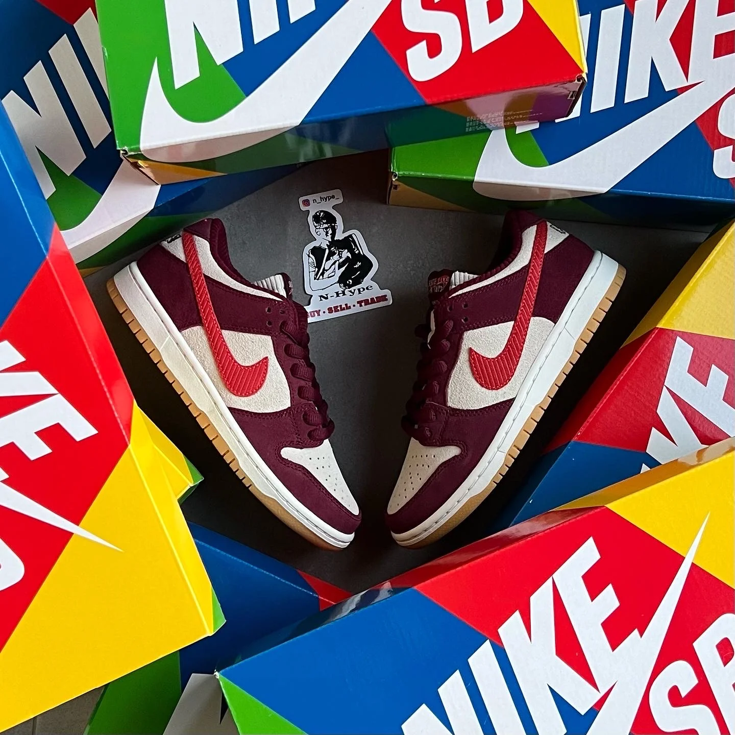 Nike SB Dunk Low Skate Like a Girl - Image 6